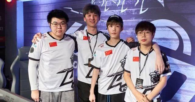 并最终踏上 并最终踏上