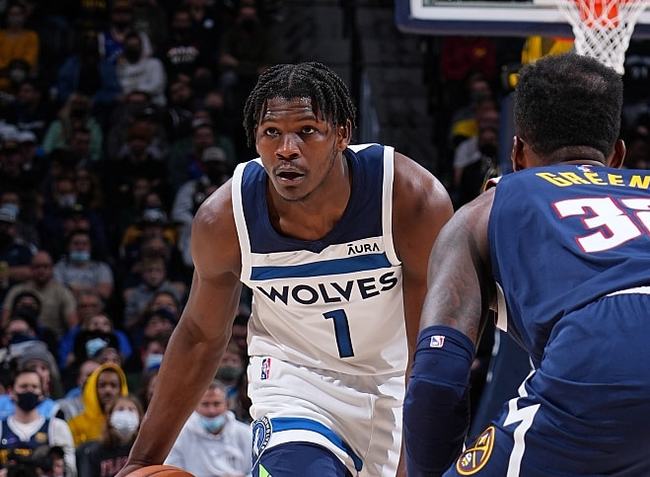 與伊卡爾迪 與伊卡爾迪