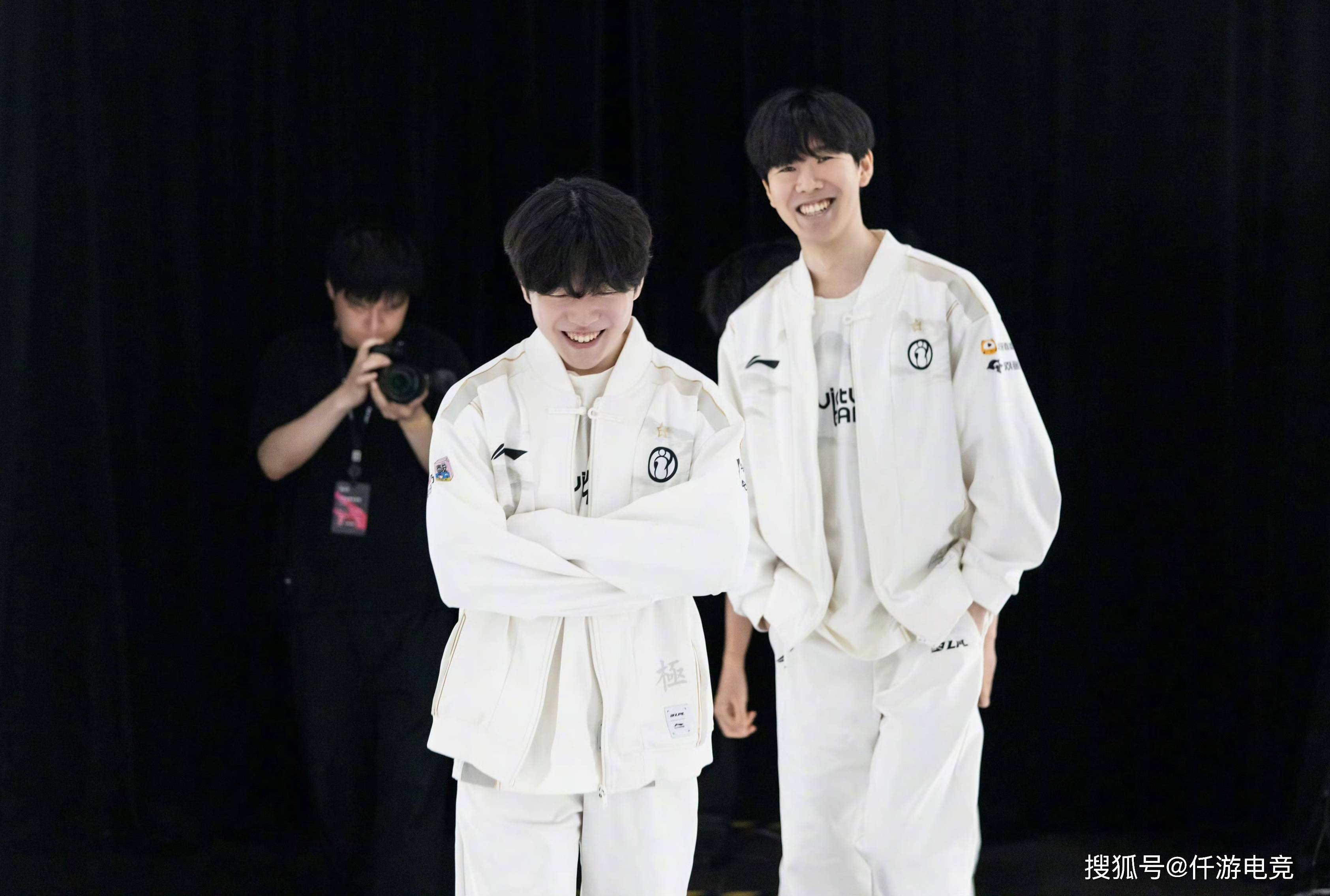 所以令人瞩 所以令人瞩