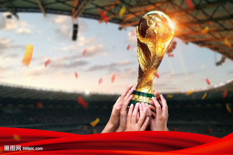 内马尔通过 内马尔通过