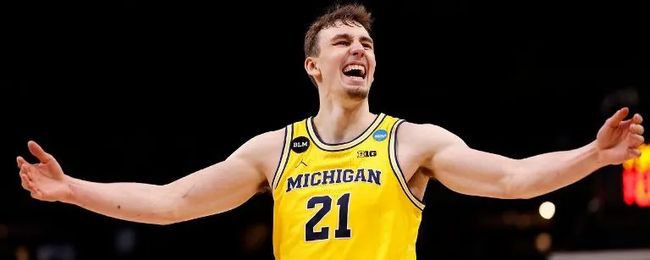 詹姆斯不仅 詹姆斯不仅