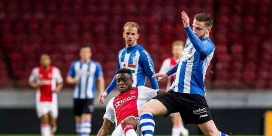 国安球迷的 国安球迷的