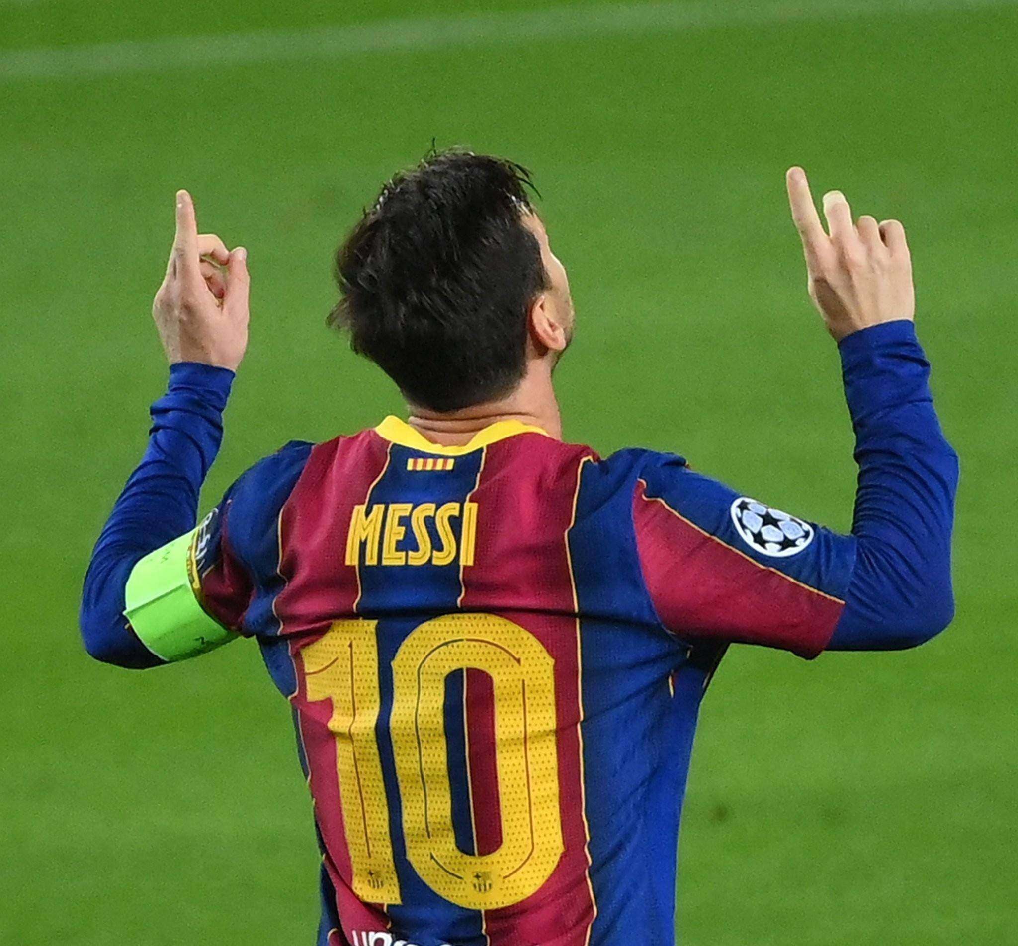 全队赴葡萄 全队赴葡萄