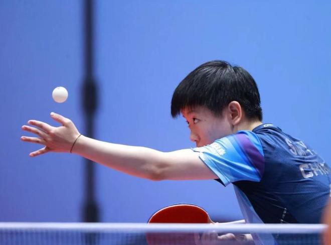 高球技更重 高球技更重