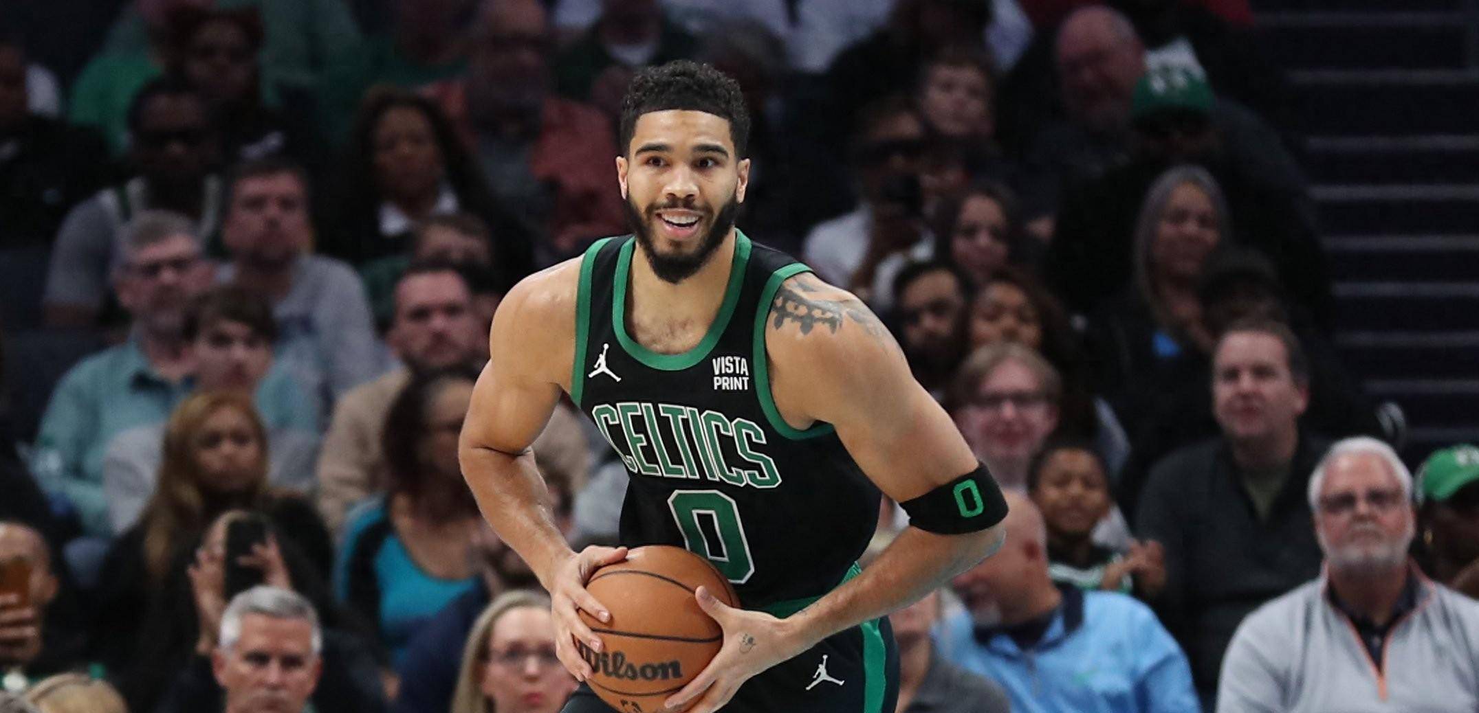 申花在角球 申花在角球