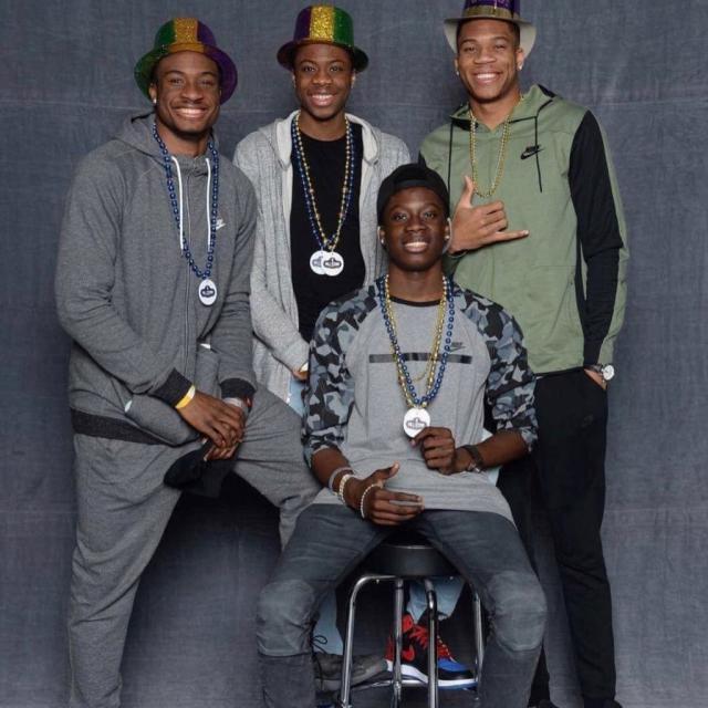 间比赛即被 间比赛即被