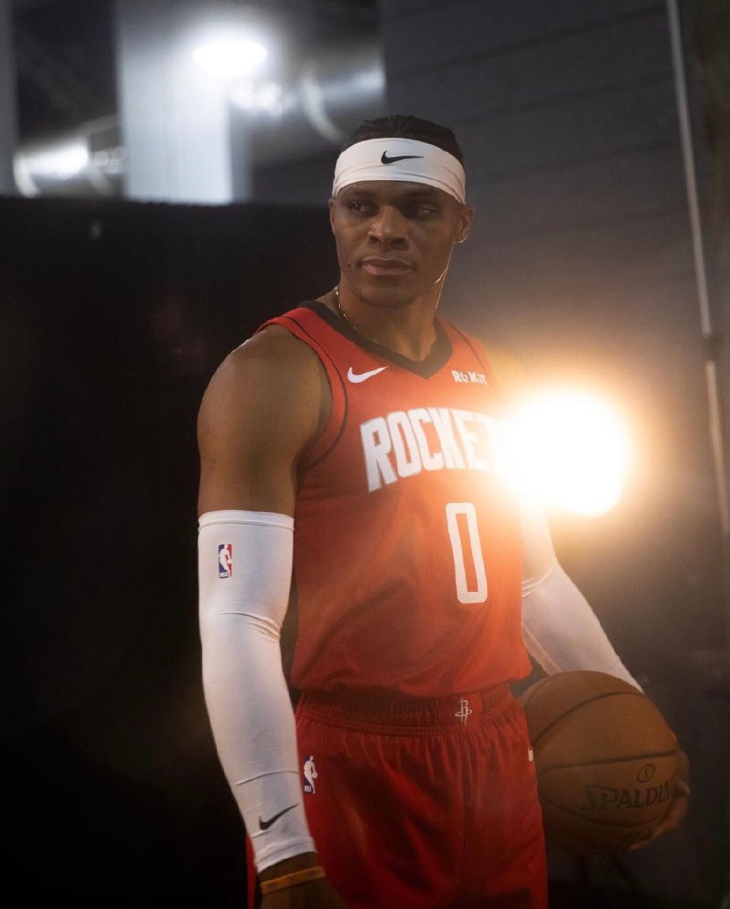 弱侧边锋与 弱侧边锋与